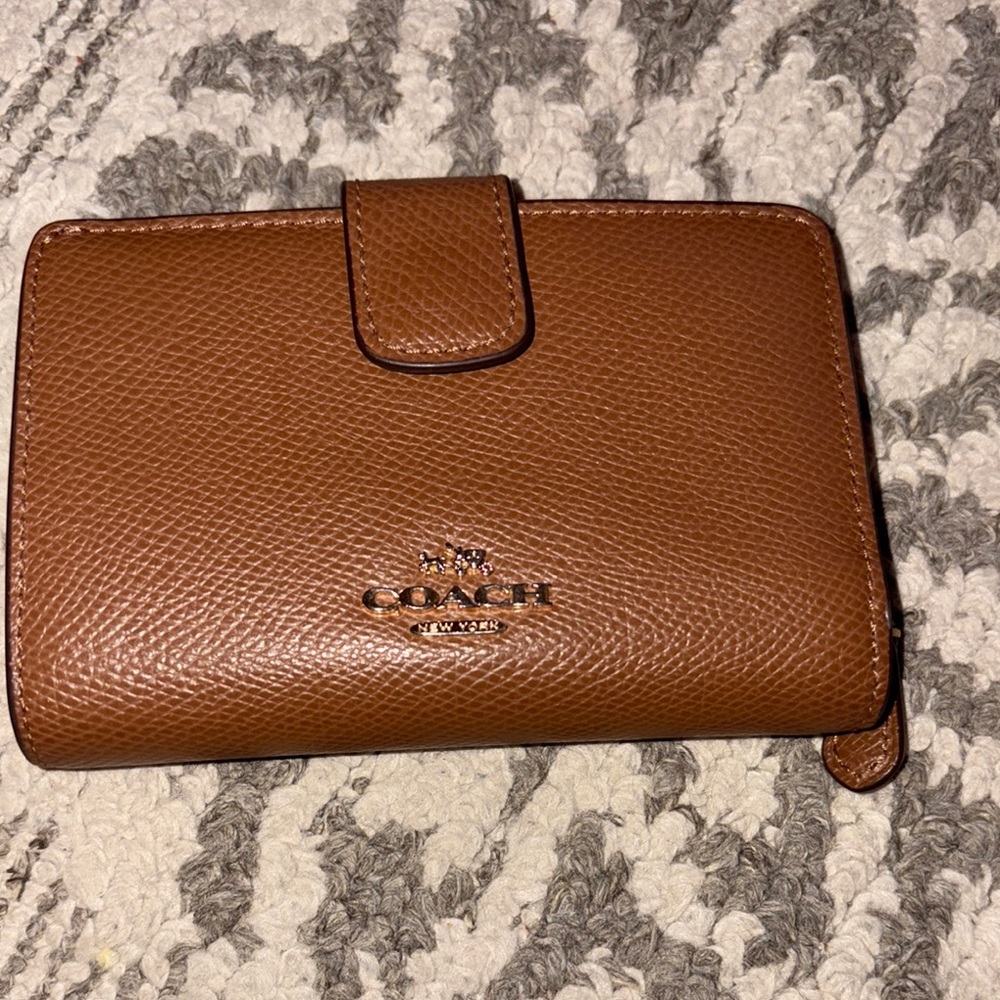 Coach Camel. Color Leather Wallet